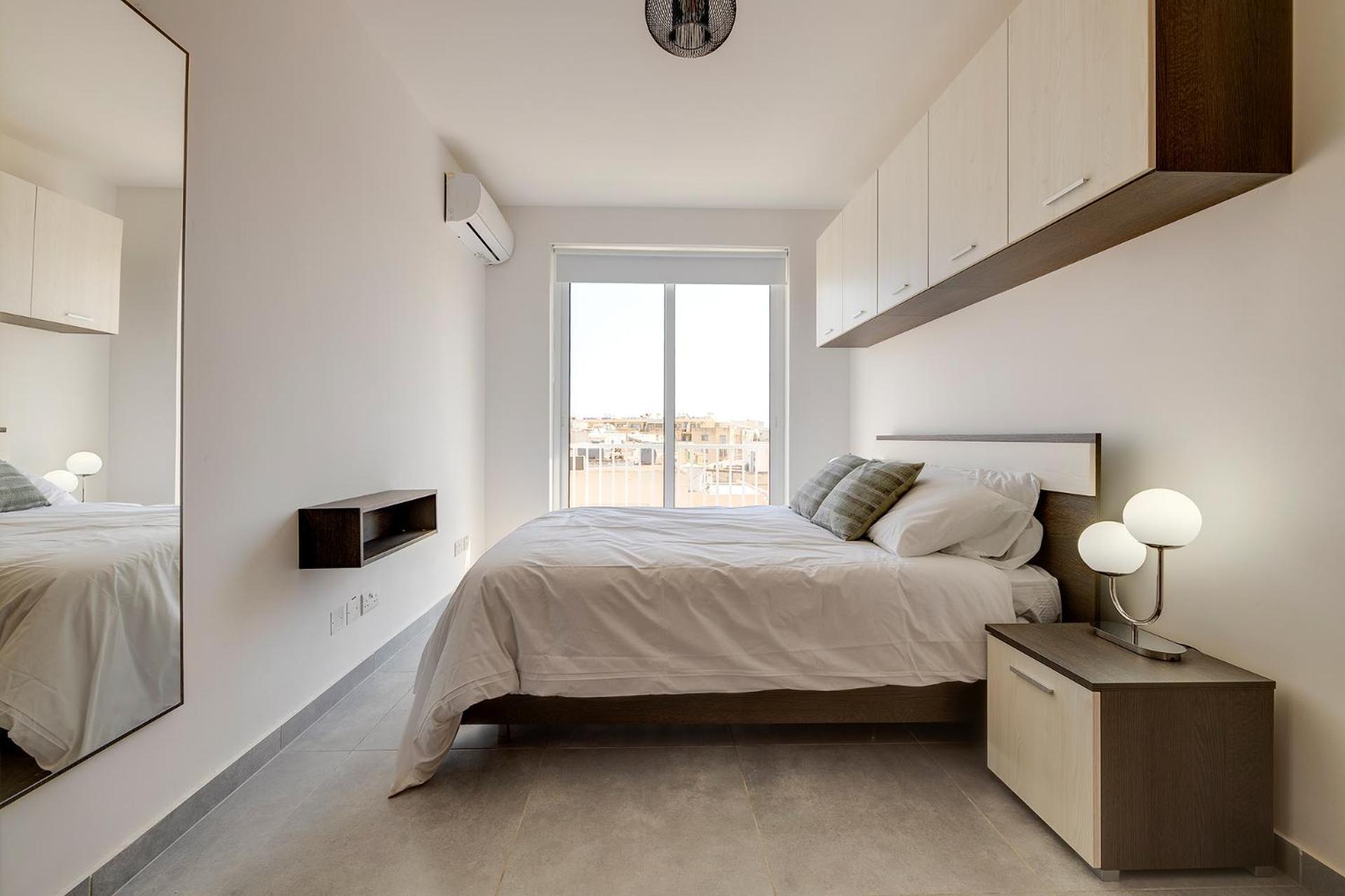 Stunning 2Br Holiday Penthouse In Central Sliema Exteriör bild