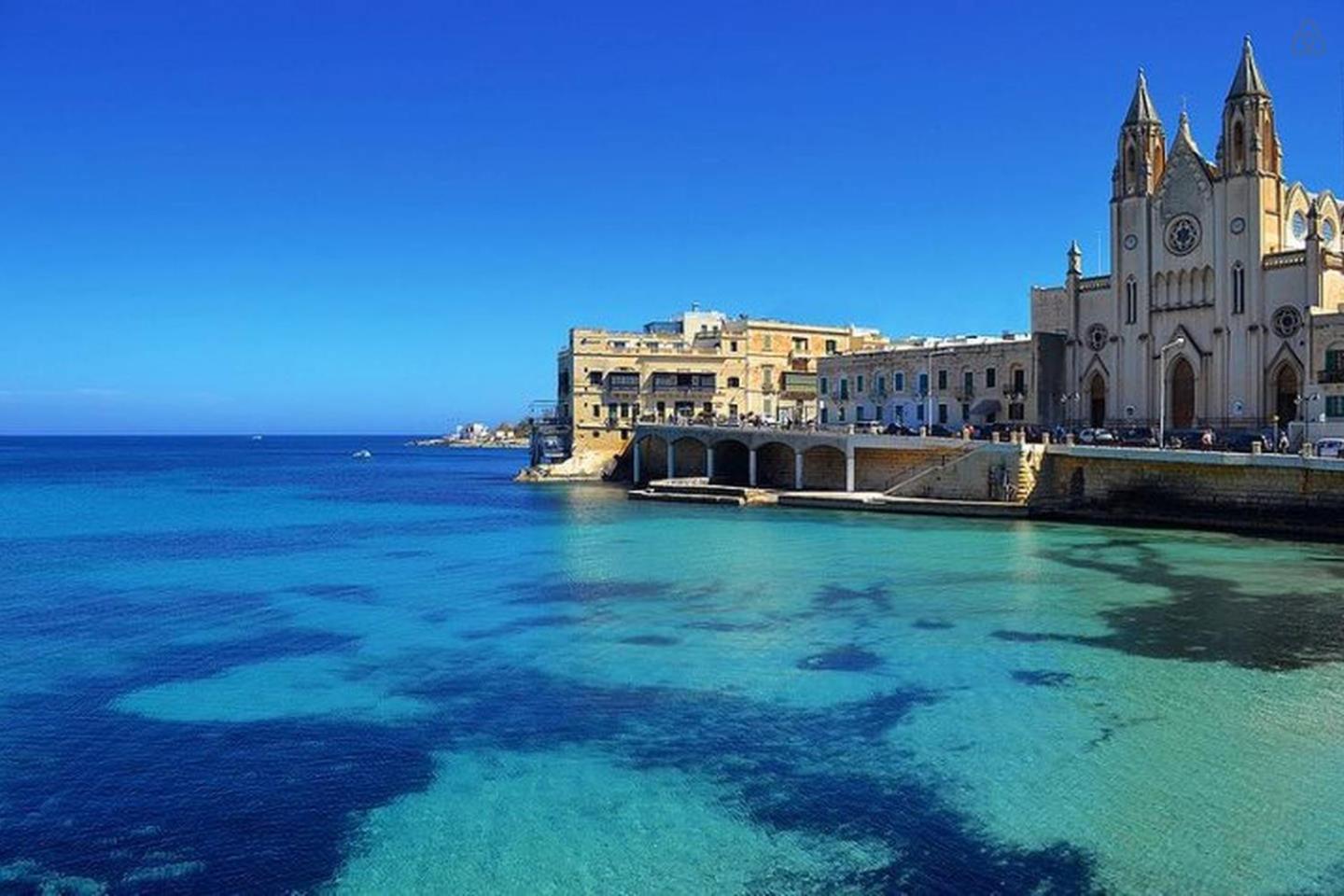 Stunning 2Br Holiday Penthouse In Central Sliema Exteriör bild